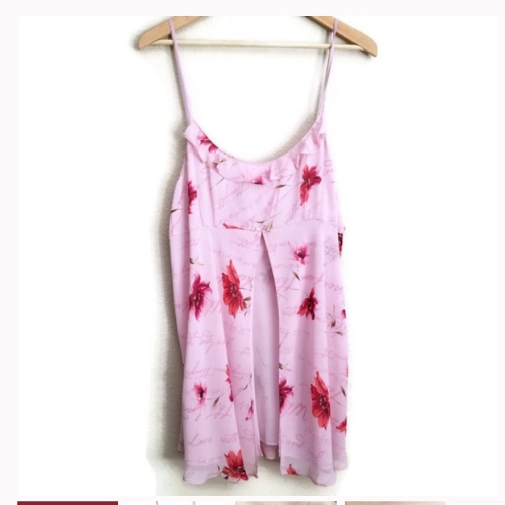 NWOT floral chemise. Faux silk. Adjustable